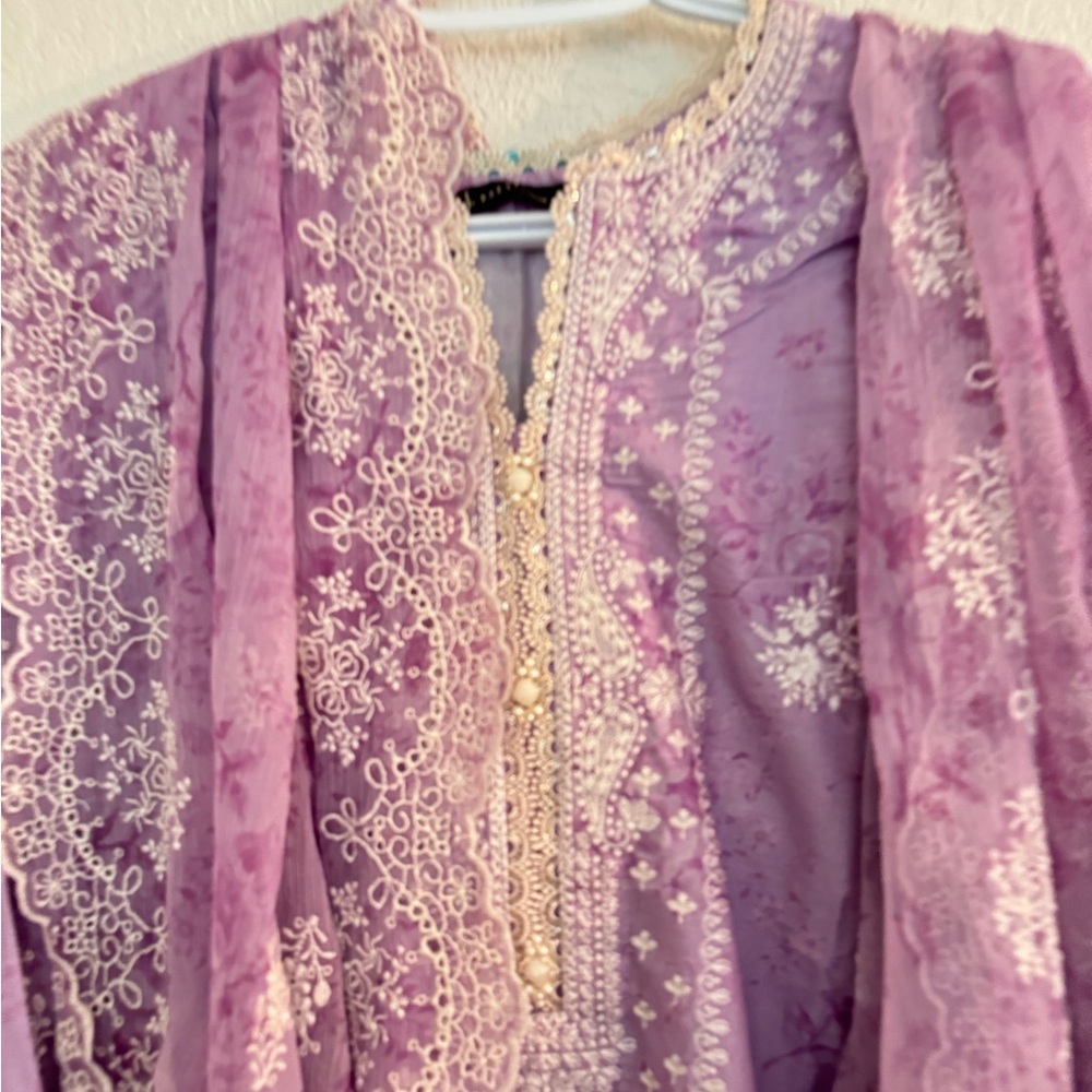 JUNAID JAMSHED Embroidered Lawn dress with chiffon embroidered dupatta size L.